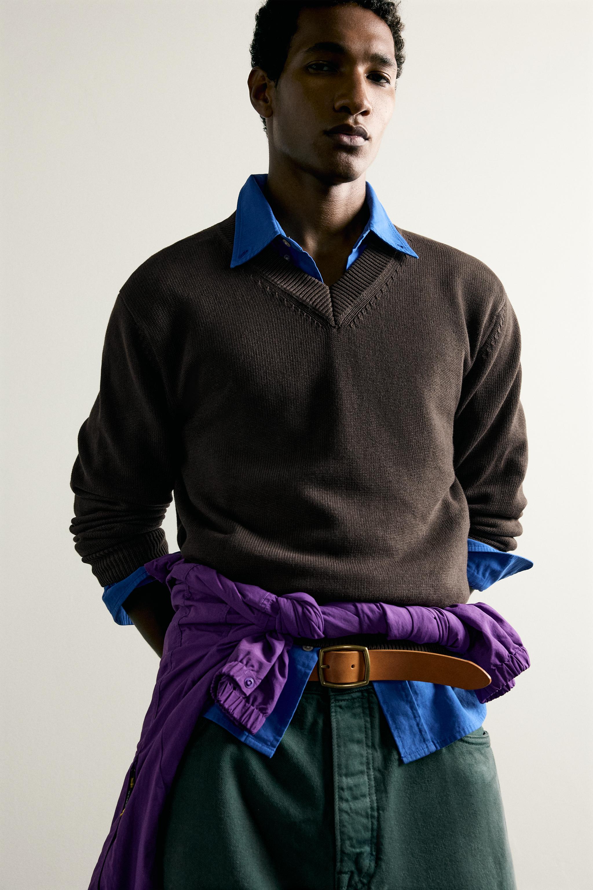 REGULAR FIT V-NECK JUMPER